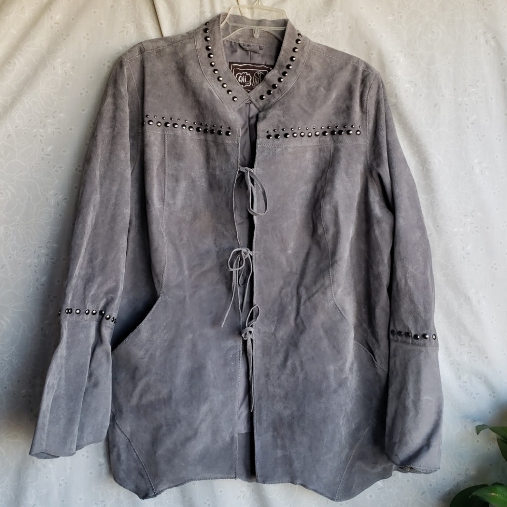 NWOT-CHI by Faichi , 100 % GENUINE LEATHER JACKET